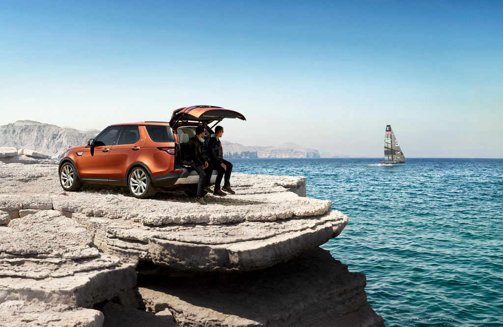Land Rover Live