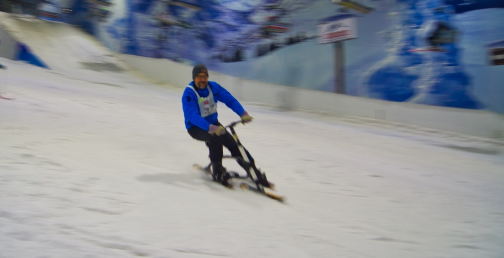 Bei Marco Hornung klappt das Snowbike fahren auf Anhieb