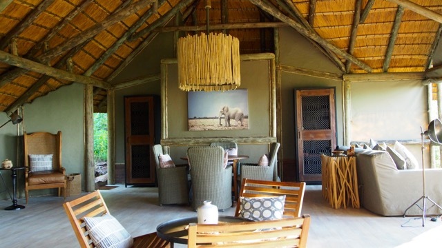 Luxus-Safari Ghoha Hills Savuti Lodge Botswana, Foto Sabine Lueder